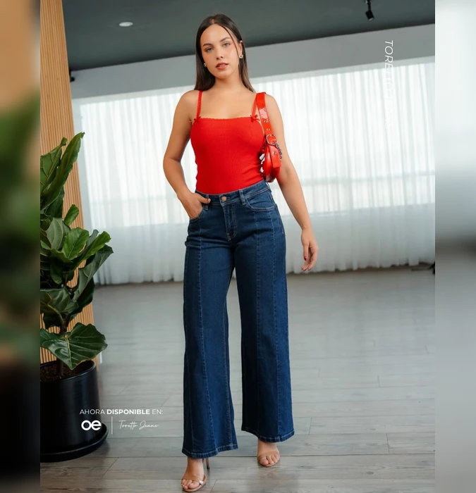 Eva Jean TORETTO Azul