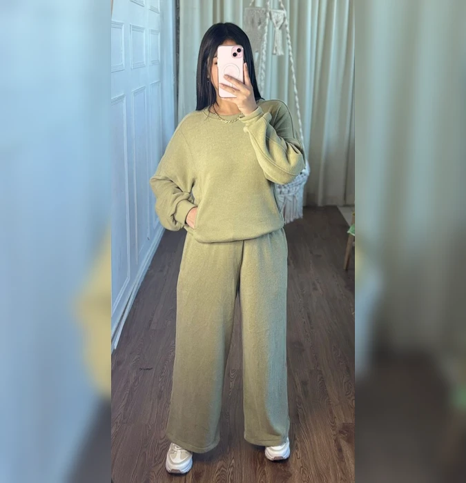 Polera Y Buzo Conjunto Comfy DIVASS Verde