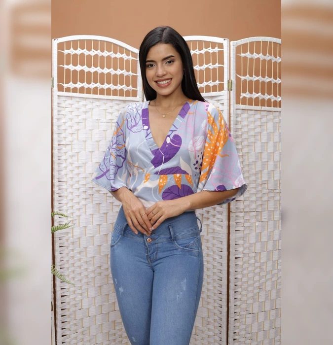 Blusa Oriental MIJAELA