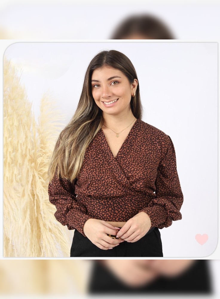 Blusa Diseñada LA FEMME 21